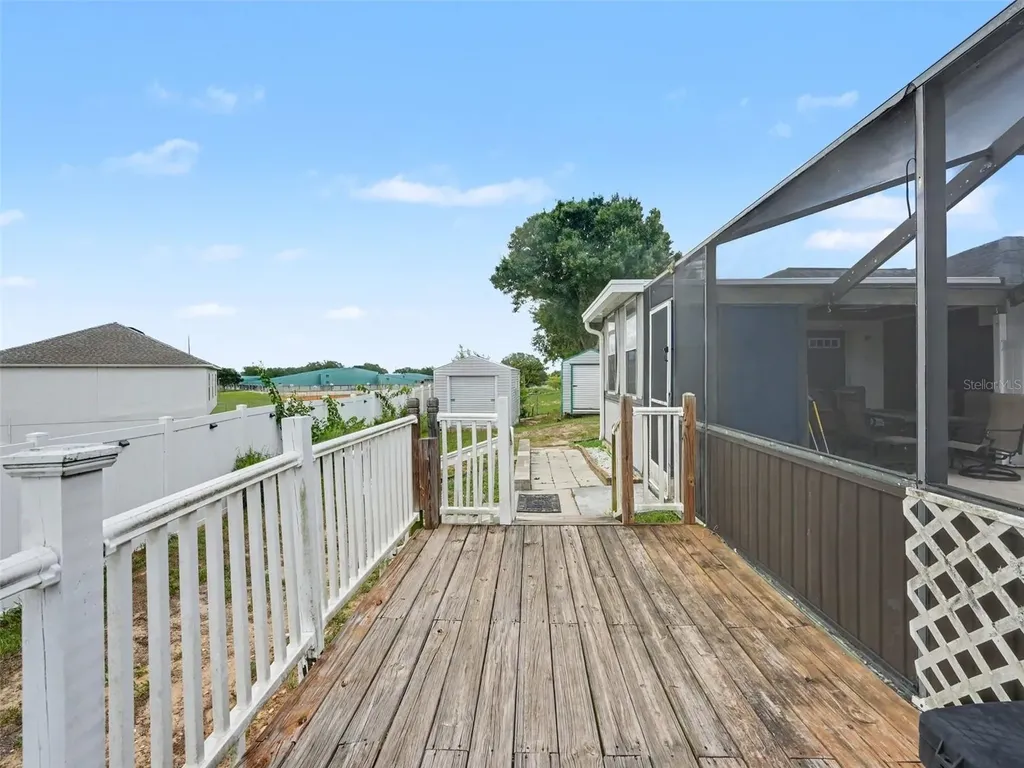 1464 Bluff Loop Dundee FL 33838