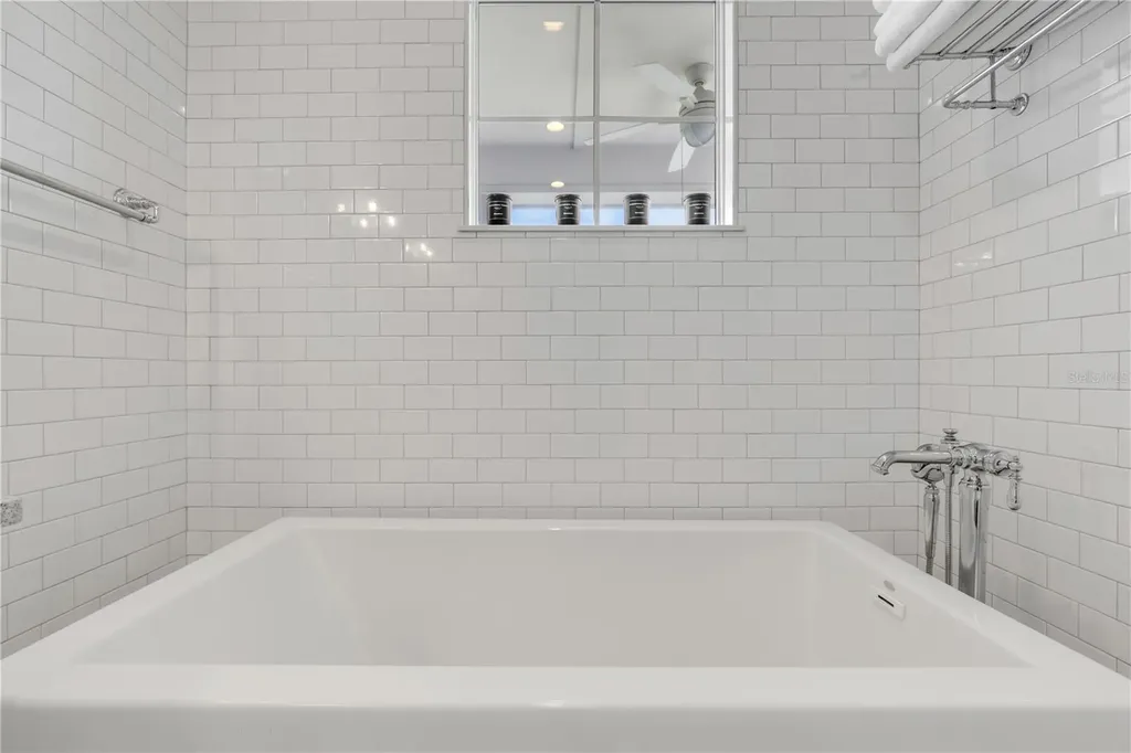 4636 Saxon Drive New Smyrna Beach FL 32169