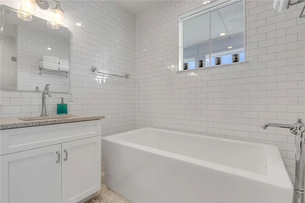 4636 Saxon Drive New Smyrna Beach FL 32169