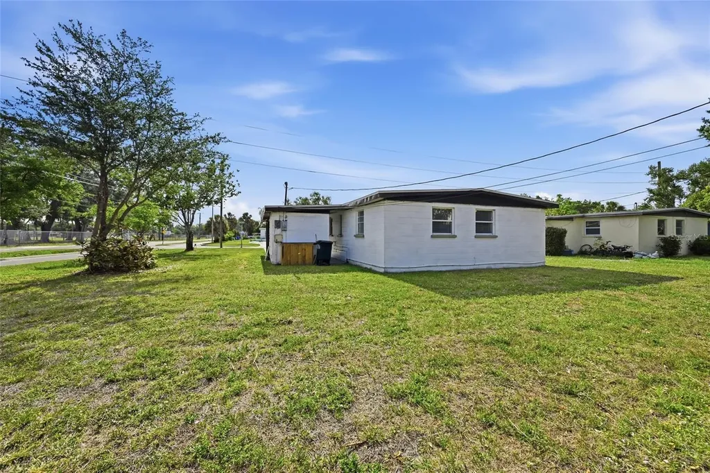 1302 14th Street E Bradenton FL 34208
