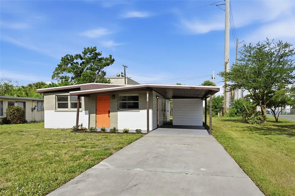 1302 14th Street E Bradenton FL 34208