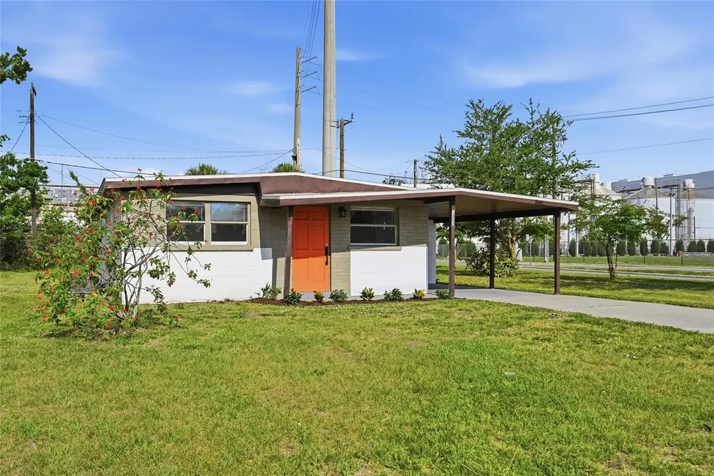 1302 14th Street E Bradenton FL 34208