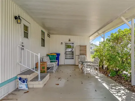 1440 Nassau Circle Tavares FL 32778