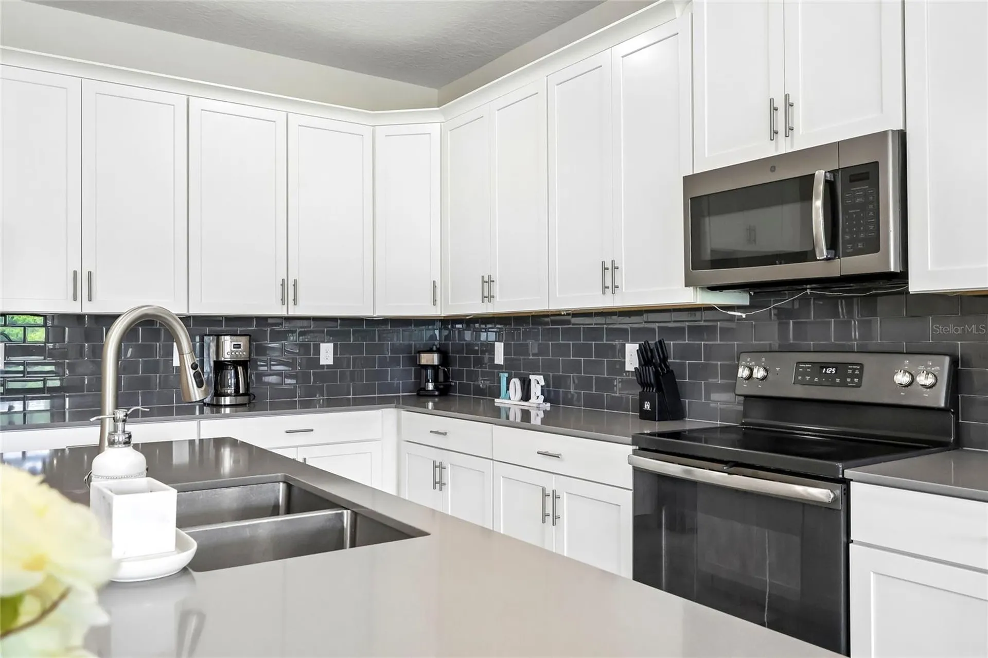 2801 Bookmark Drive Kissimmee FL 34746