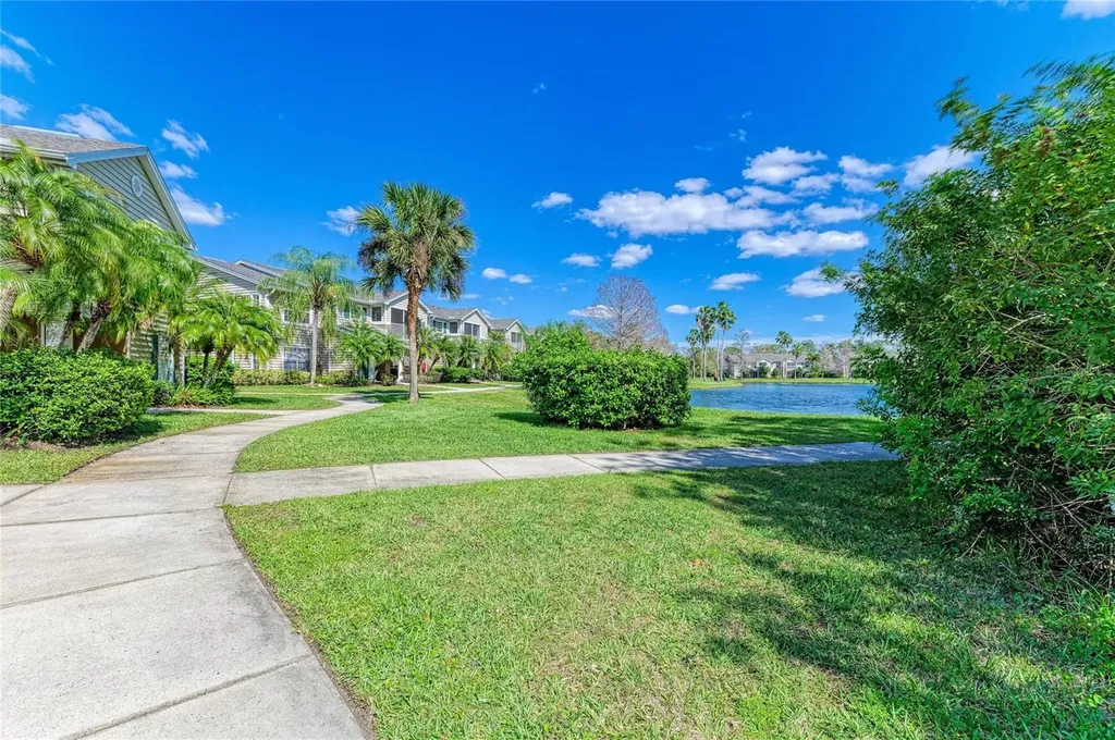 8911 Manor Loop Lakewood Ranch FL 34202