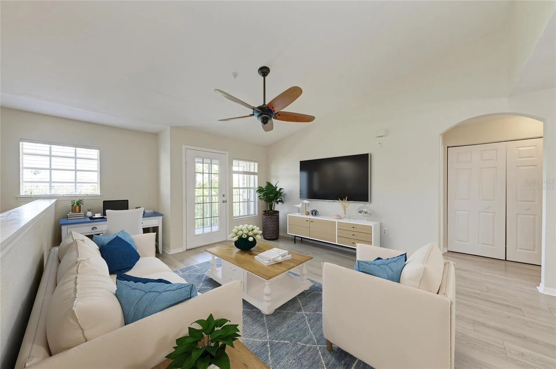 8911 Manor Loop Lakewood Ranch FL 34202
