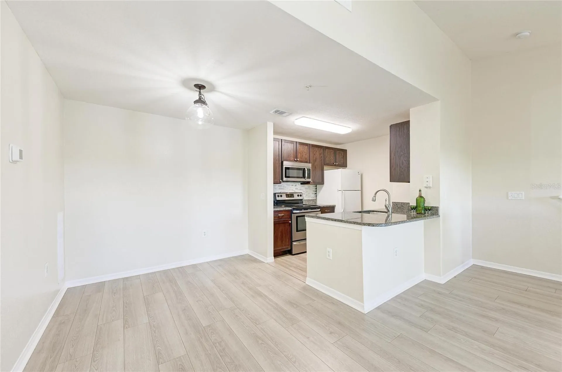8911 Manor Loop Lakewood Ranch FL 34202