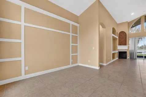 13 New Oak Leaf Drive Palm Coast FL 32137