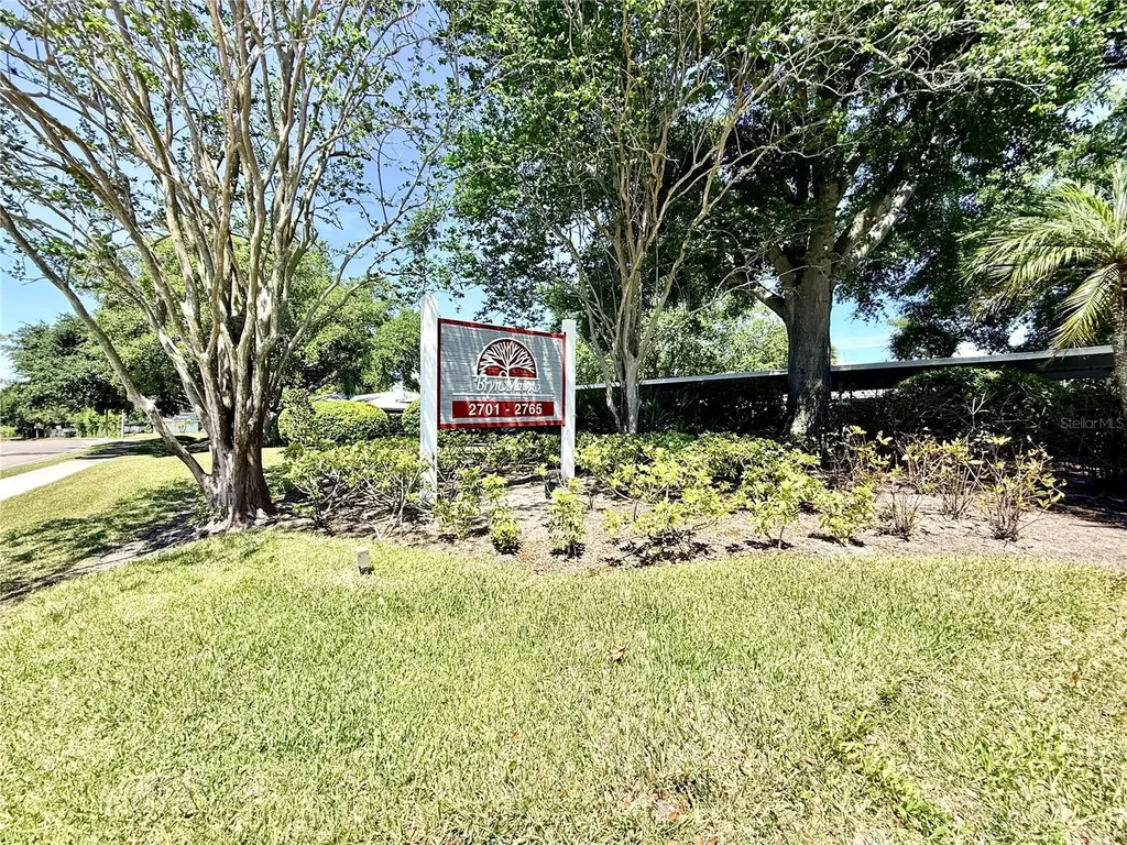 2749 Countryside Boulevard Clearwater FL 33761