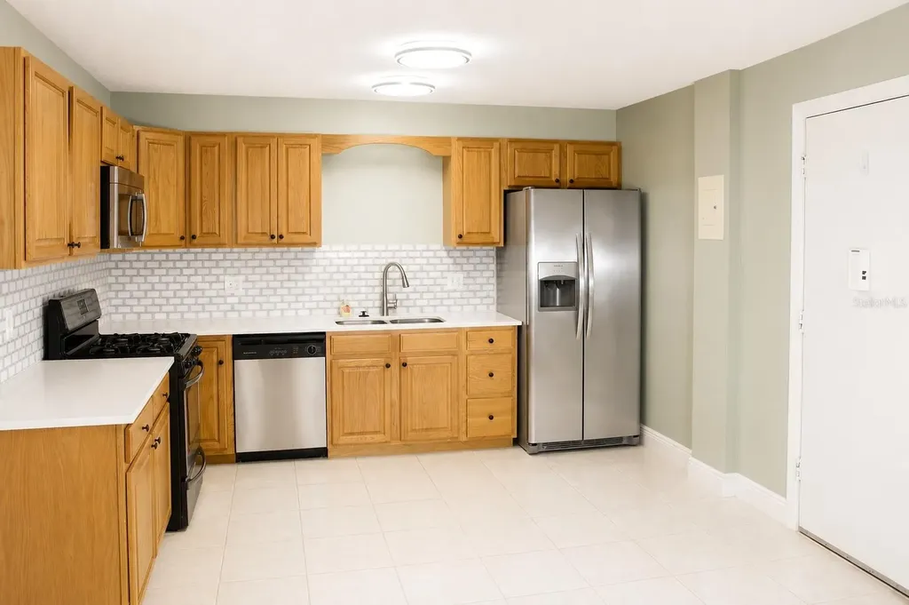 1700 SW 16th Court Gainesville FL 32608