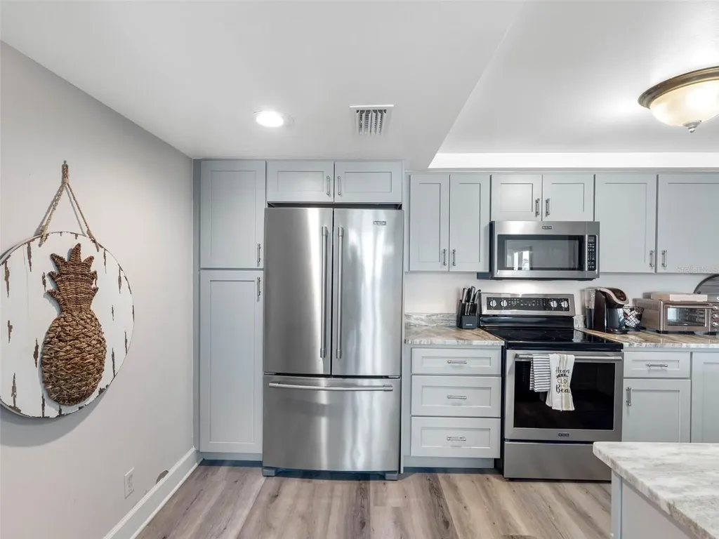1460 Gulf Boulevard Clearwater Beach FL 33767