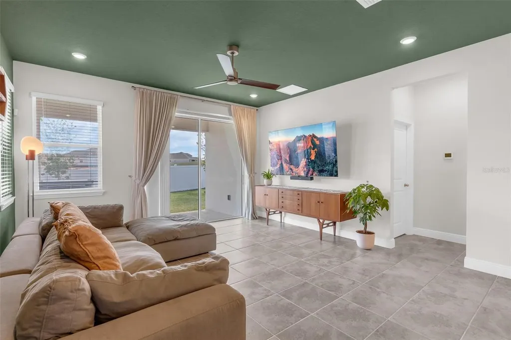 2019 Sunshine Peak Drive Minneola FL 34715