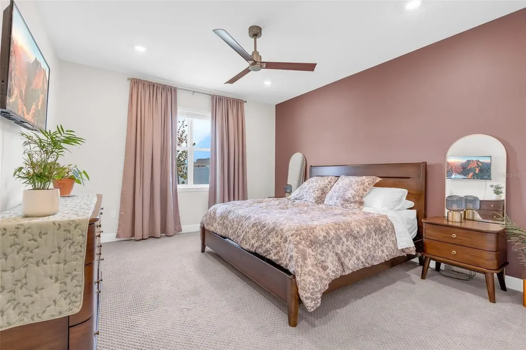 2019 Sunshine Peak Drive Minneola FL 34715