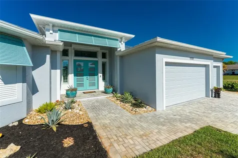 9305 Spring Circle Port Charlotte FL 33981