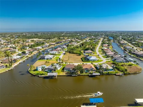 9305 Spring Circle Port Charlotte FL 33981