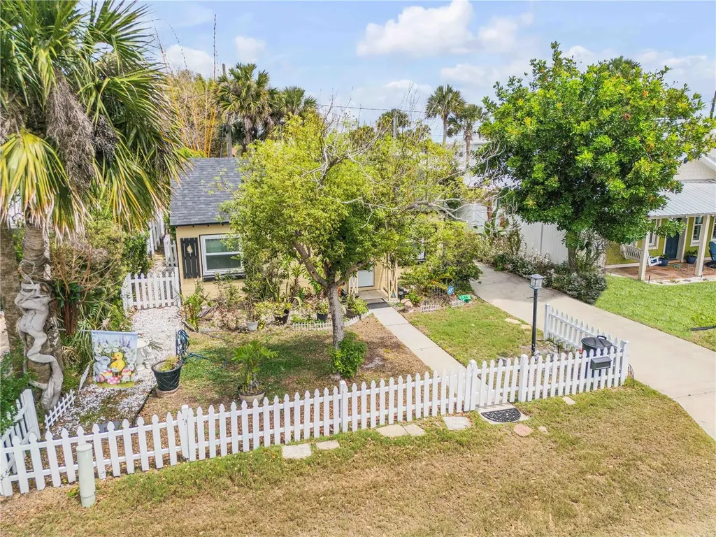 204 Condict Drive New Smyrna Beach FL 32169