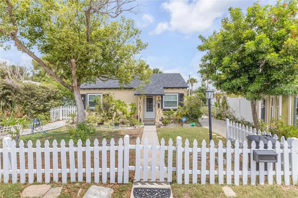 204 Condict Drive New Smyrna Beach FL 32169