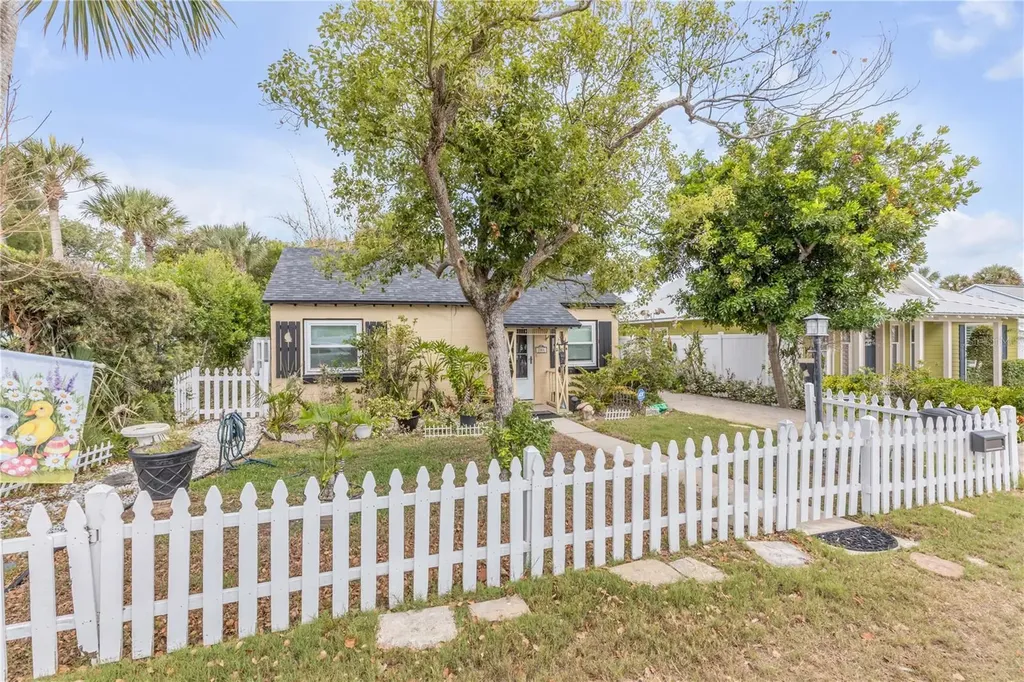 204 Condict Drive New Smyrna Beach FL 32169