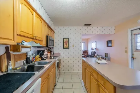 709 W Brockton Place Sun City Center FL 33573