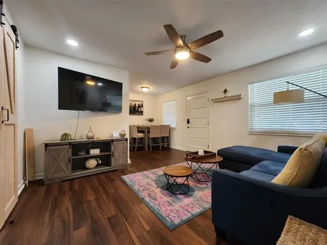 618 S Crest Avenue Clearwater FL 33756