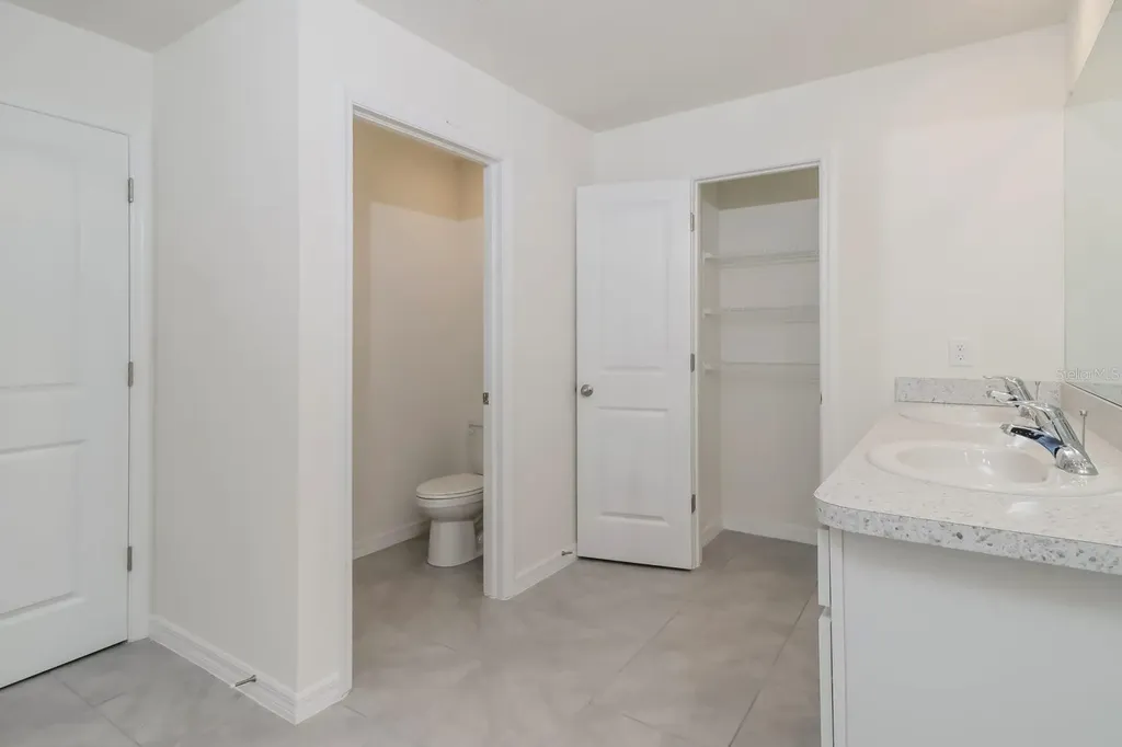 477 Sunlit Coral Street Ruskin FL 33570