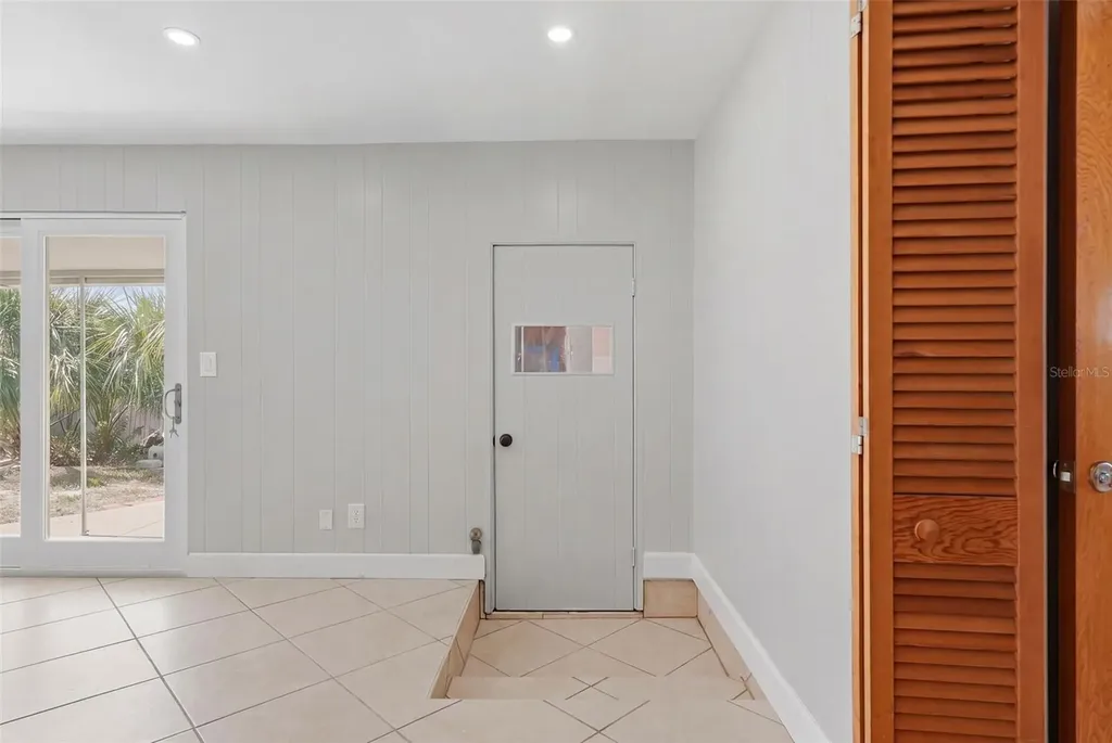 11570 60th Terrace Seminole FL 33772