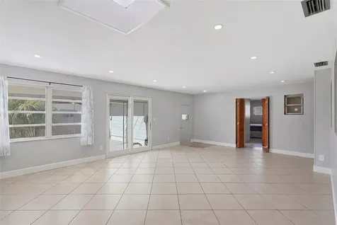 11570 60th Terrace Seminole FL 33772