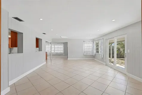 11570 60th Terrace Seminole FL 33772