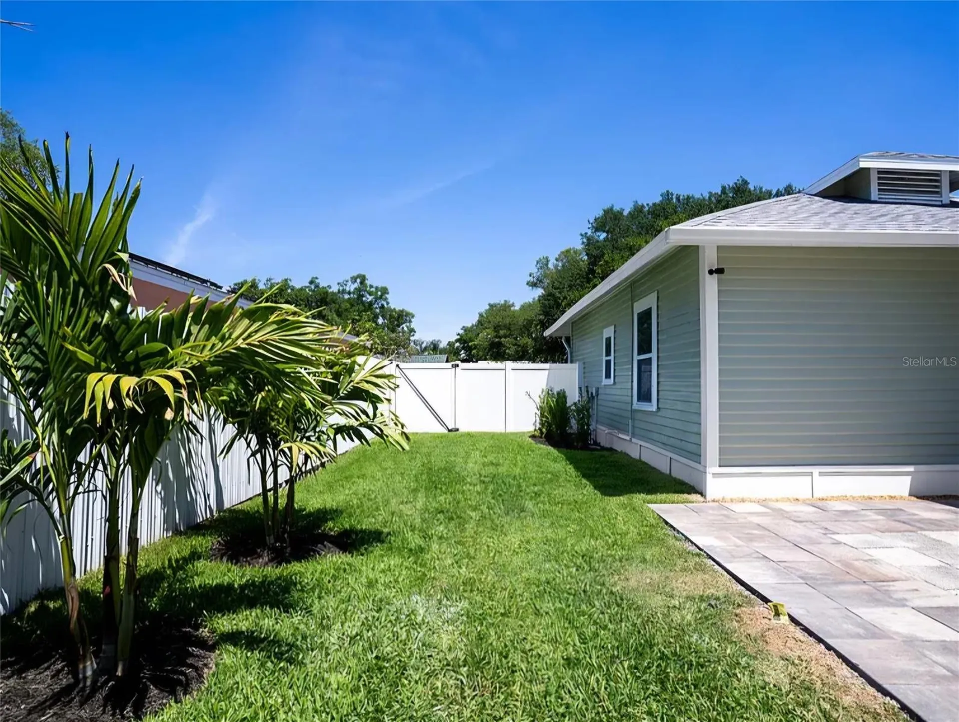 4058 39th Avenue N St Petersburg FL 33714