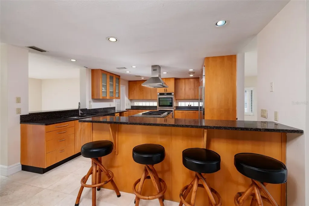 300 Brightwaters Boulevard NE St Petersburg FL 33704