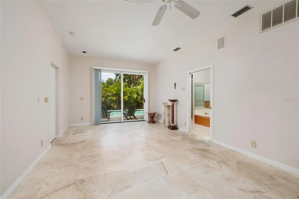 300 Brightwaters Boulevard NE St Petersburg FL 33704