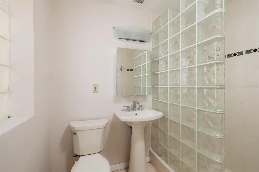 300 Brightwaters Boulevard NE St Petersburg FL 33704