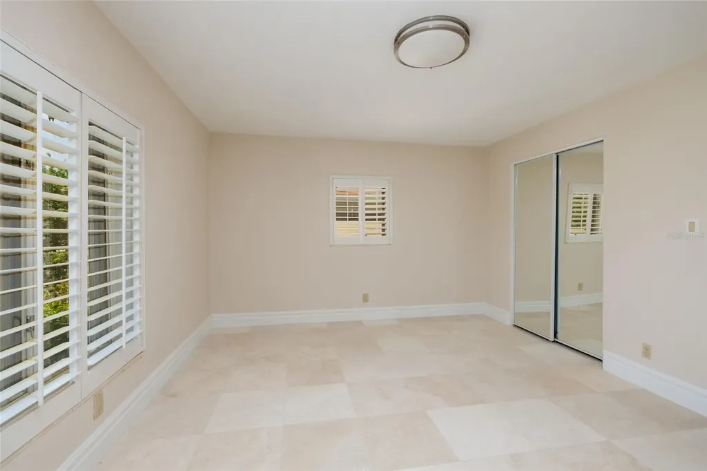 300 Brightwaters Boulevard NE St Petersburg FL 33704