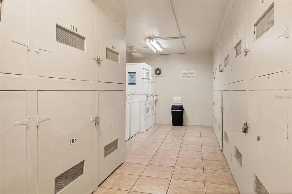 3350 S Osprey Avenue Sarasota FL 34239