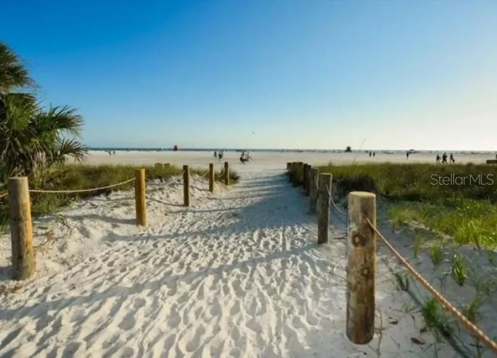 3350 S Osprey Avenue Sarasota FL 34239