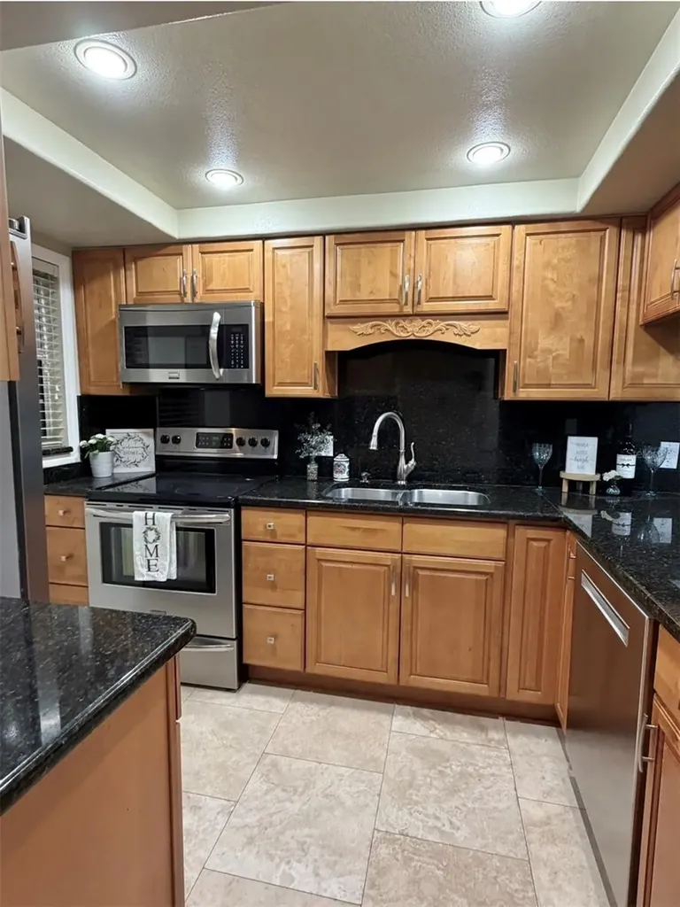 3815 N Oak Drive Tampa FL 33611