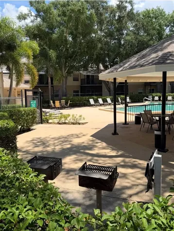 3815 N Oak Drive Tampa FL 33611