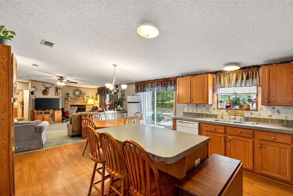 9190 NE 144th Terrace Silver Springs FL 34488