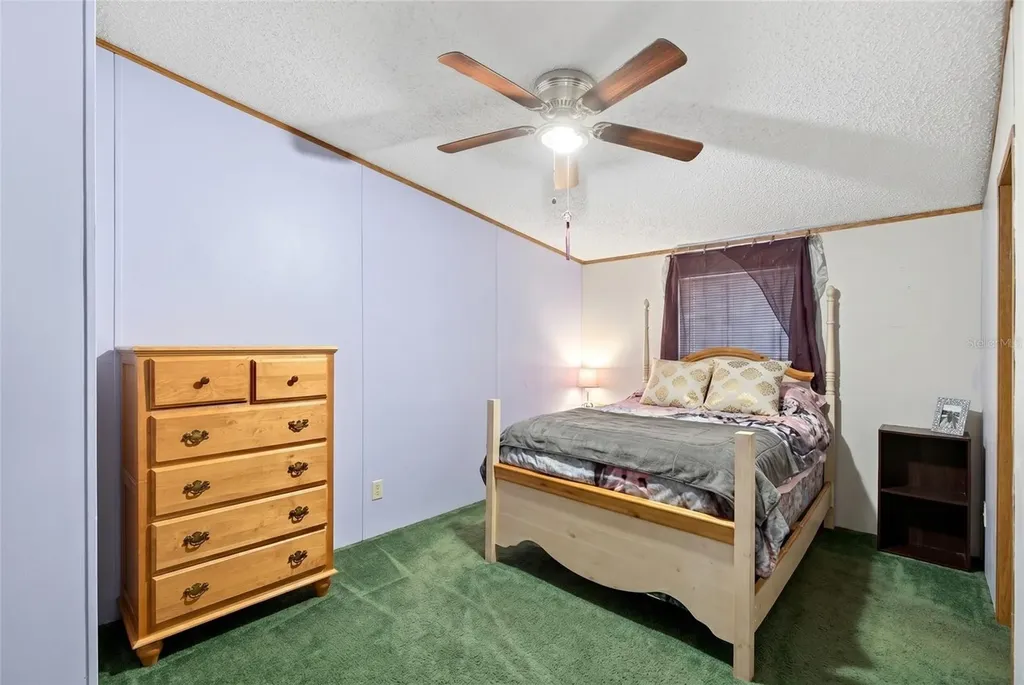 9190 NE 144th Terrace Silver Springs FL 34488