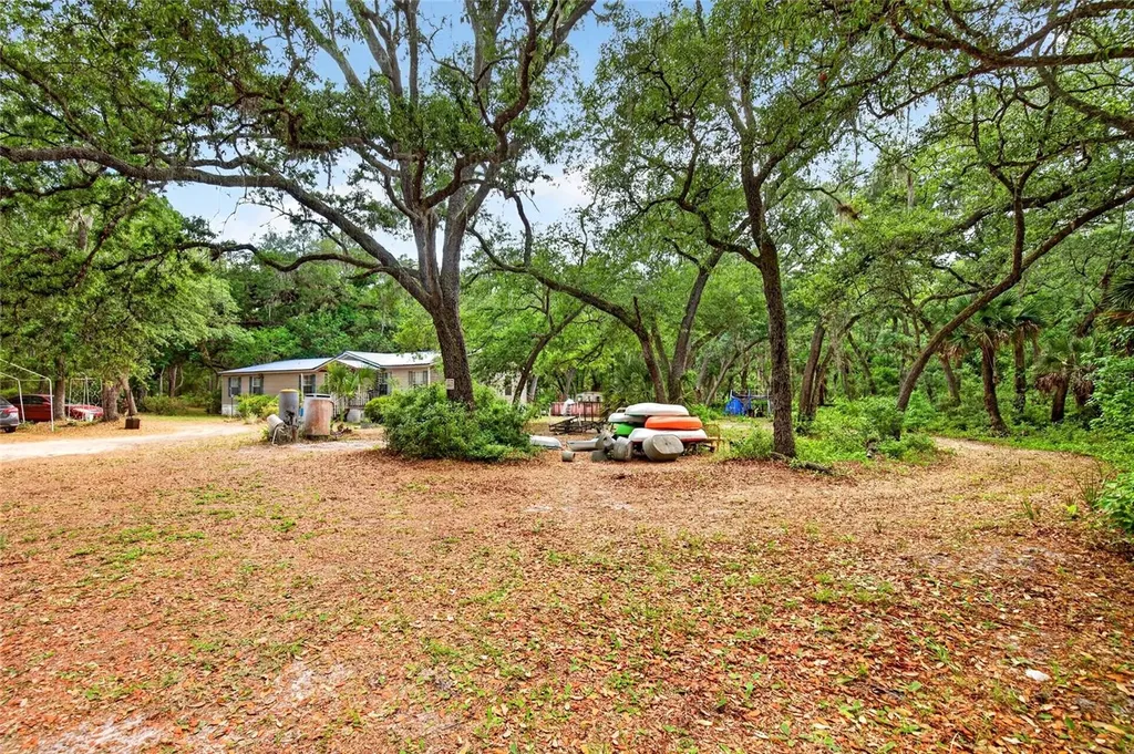 9190 NE 144th Terrace Silver Springs FL 34488