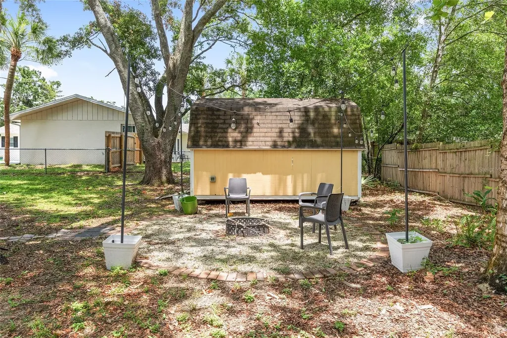 10 Silver Drive Ocala FL 34472