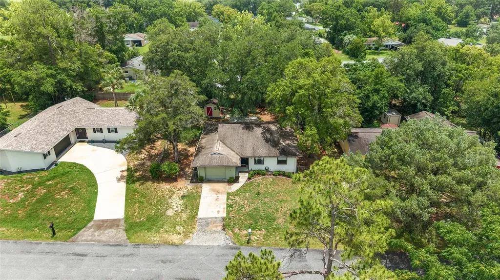 10 Silver Drive Ocala FL 34472