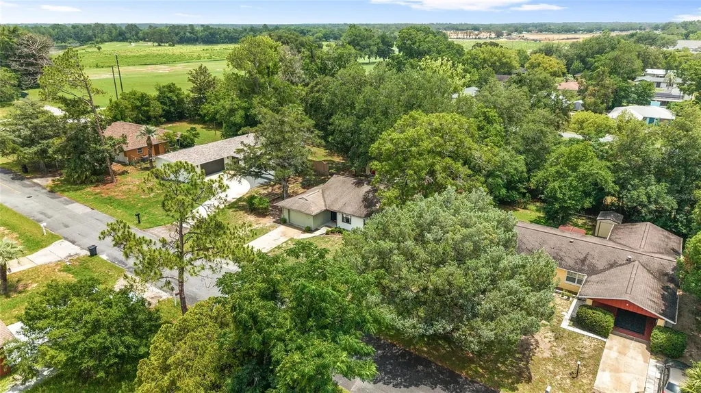 10 Silver Drive Ocala FL 34472