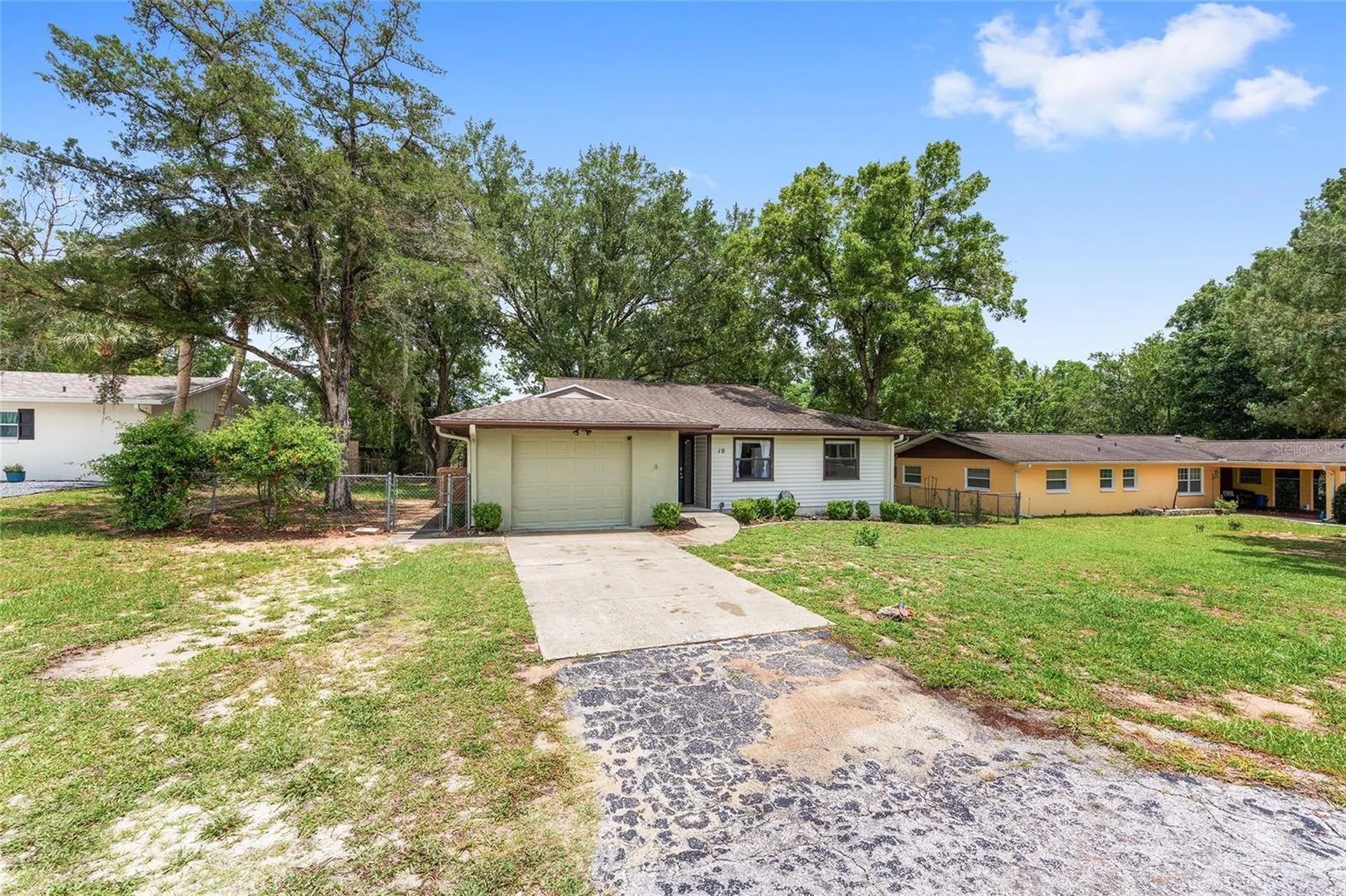 10 Silver Drive Ocala FL 34472