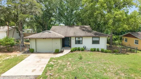 10 Silver Drive Ocala FL 34472