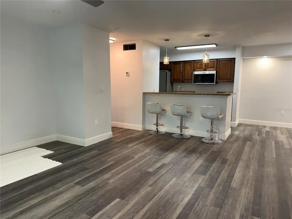 9481 Highland Oak Drive Tampa FL 33647