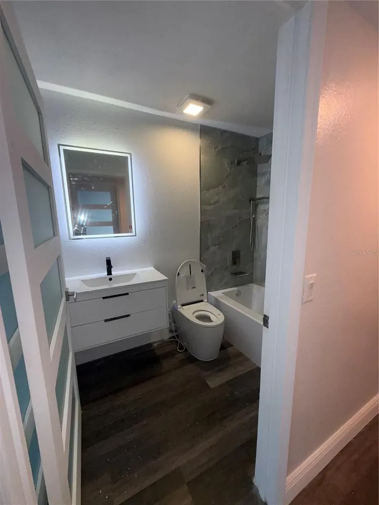 9481 Highland Oak Drive Tampa FL 33647