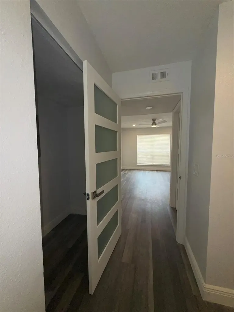 9481 Highland Oak Drive Tampa FL 33647