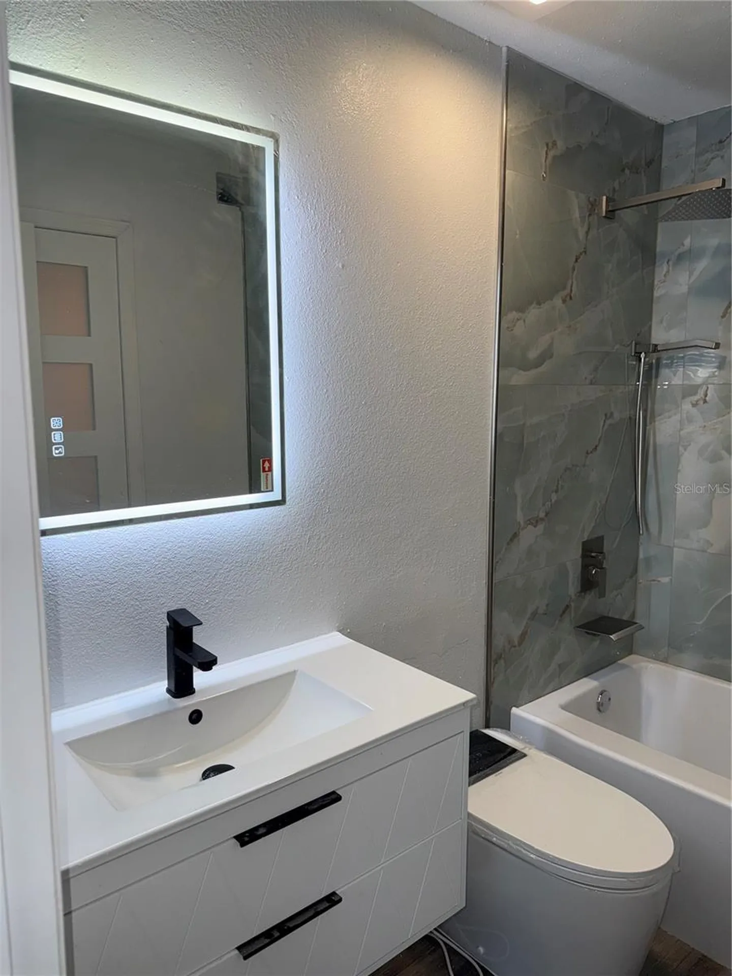 9481 Highland Oak Drive Tampa FL 33647