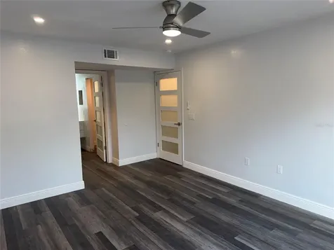 9481 Highland Oak Drive Tampa FL 33647